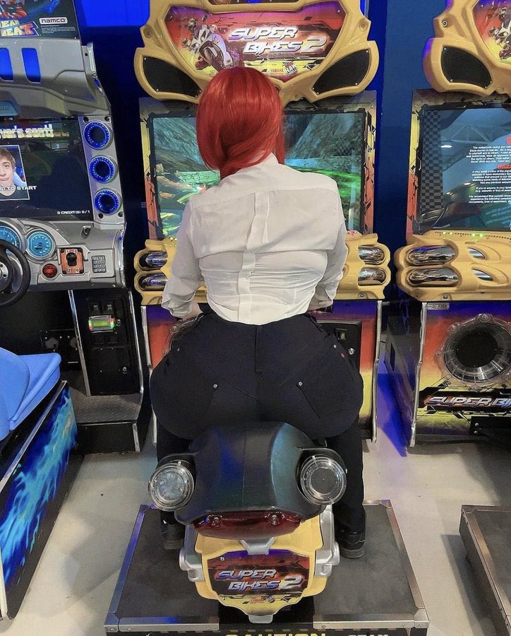 Noodles | 🍜 (@noodledori1) on Twitter photo Remember when this one caked up Makima cosplayer had a chokehold on the Chainsaw Man community 💀 Remember when this one caked up Makima cosplayer had a chokehold on the Chainsaw Man community 💀