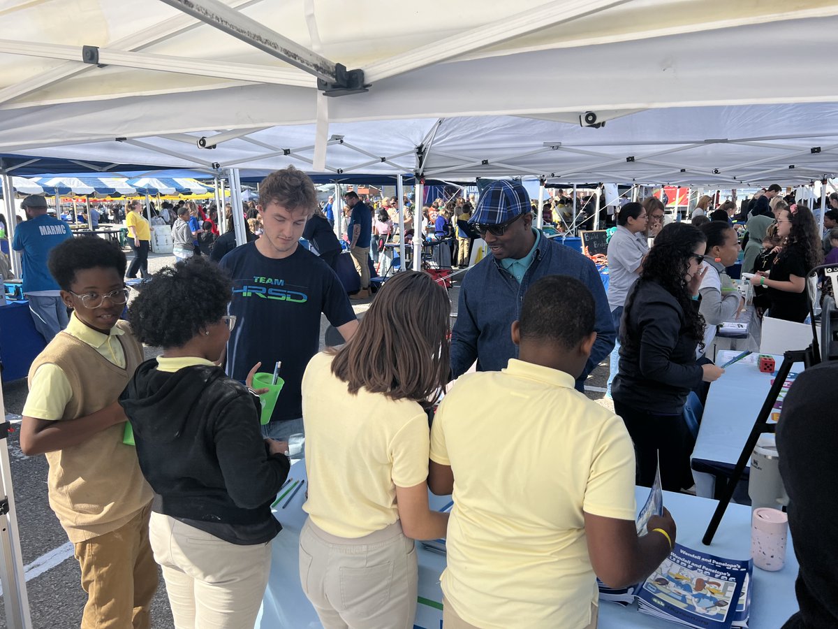 We reached 2,500 Norfolk Public Schools 5th Graders at Naval Station Norfolk Fleet Fest STEM Day on Friday! Through games and trivia, we taught students about wastewater and how to protect the Chesapeake Bay. #ValueWater