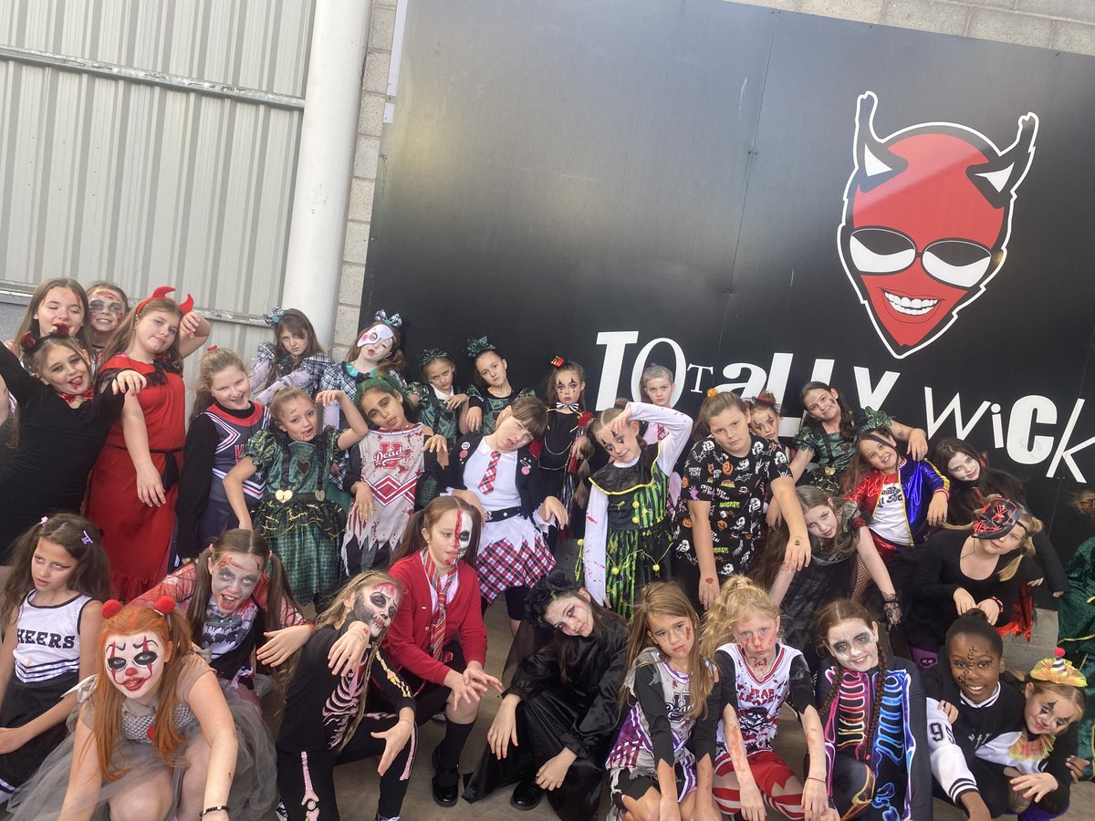 We love having schools involved  in our programme, they add so much excitement to the cast!

<a href="/CherryTree_PS/">Cherry Tree Primary School</a> stole the show with their fantastic costume, make-up and energy! What a credit!

Would your school like to perform at Wembley Stadium next year? Get in touch for more info!