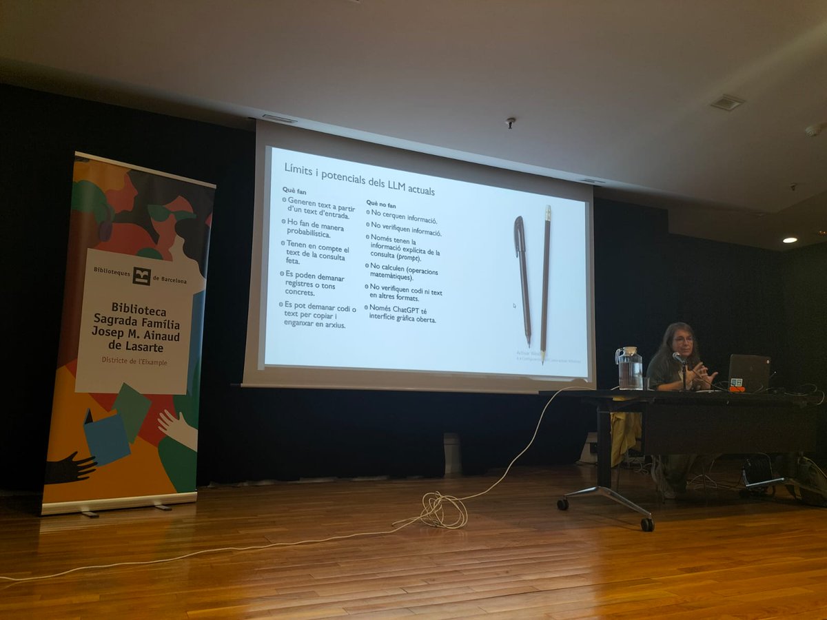 CVC_UAB's tweet photo. Avui som a la biblioteca #bbcnSagradaFamilia amb @psgijon @UABBarcelona per al cicle #VisionsCiència (coordinem #CVC).

Parlem de #IA i models de llenguatge, #ChatGPT i el futur del #treball. Què ens espera?💡🤖📚

Molt interessant! Sala plena!

#CVCCollaboration #SocialImpactAI https://t.co/QRdfuuwr9Y