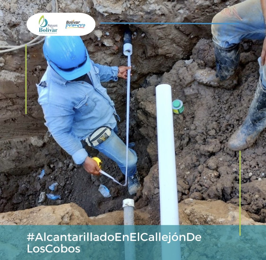 AguasdeBolivar's tweet photo. Continúan las obras de construcción del sistema de alcantarillado en el sector conocido como Callejón de los Cobos, unos de los compromisos adquiridos con la comunidad momposina del centro histórico de Bella Villa. https://t.co/Bb2dNK3BfS