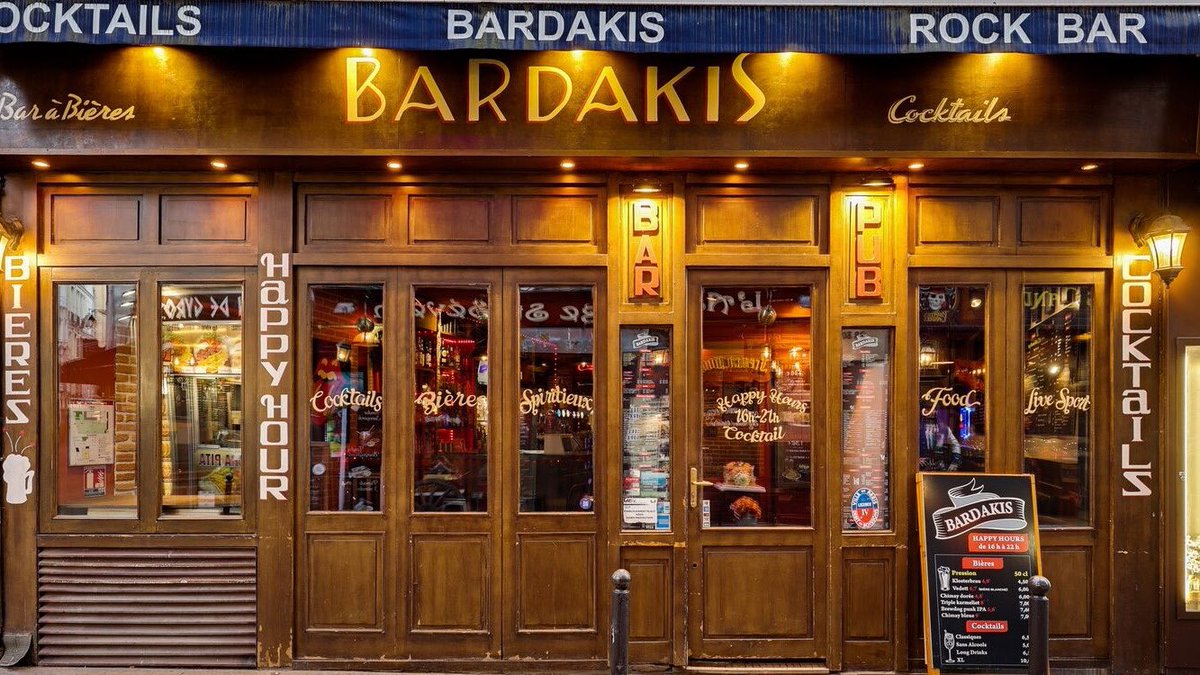 🍻 Apéro Geomorphal
🗓️ Ce jeudi 26 octobre 2023
🕰️ à partir de 19h 
📍Bardakis, 11 rue Saint-Séverin Paris V
Ⓜ️🚇 Métro 4, RER B et C station Saint-Michel 
💬 Venez échanger autour d’un verre avec de futur.e.s, actuel.les et ancien.nes étudiant.e.s de master ! 🌋❄️💦🌪️