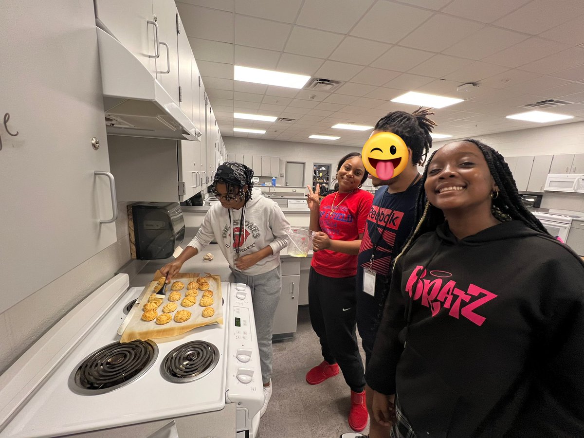 Red lobster who?? Our cheddar biscuit lab was a success!