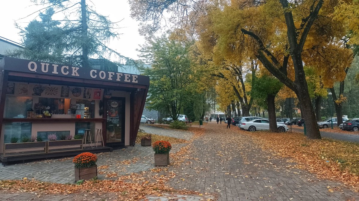 KoyaShifana's tweet image. Officially starting my academic secondment at #UMCS, Poland, as part of #SWATNetProject. The campus is stunning in its fall season! Wish me luck; exciting #CME and #spaceweather results are on the horizon. 🍁📚 #phdjourney