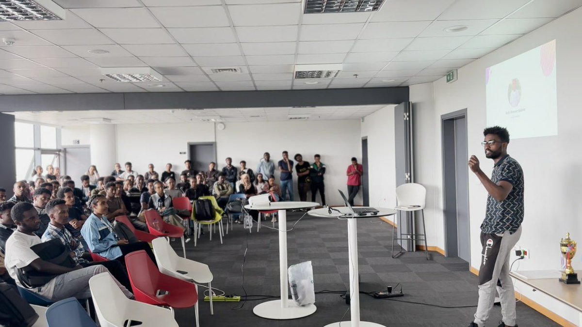 A2_SV's tweet image. A2SV G4 Closing Camp Ceremony: Celebrating Tech Education Excellence
#A2SVCampG4 #CodingChamps #TechAdventures #NextGenLeaders #A2SVGeneration5