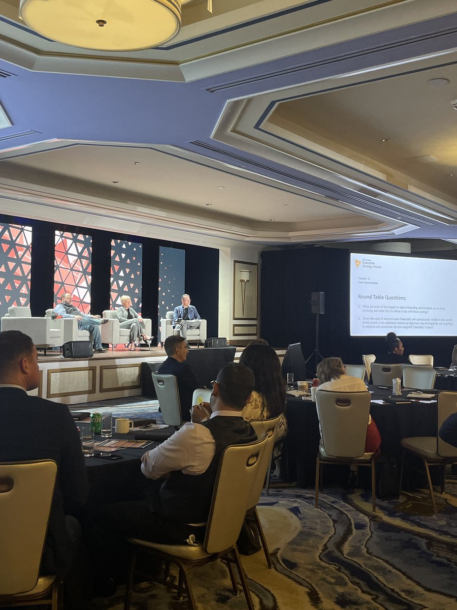 Some great conversations happening about cost optimization. Panel led by Tim Pietro with Ashley Petit and Carl Stumpf. #ESF