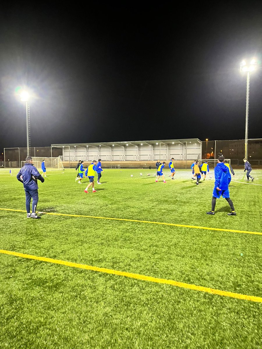 SergioAlonsoDP's tweet image. ‘𝘕𝘰 𝘩𝘢𝘺 𝘲𝘶𝘦 𝘭𝘭𝘰𝘳𝘢𝘳 𝘤𝘶𝘢𝘯𝘥𝘰 𝘴𝘦 𝘱𝘪𝘦𝘳𝘥𝘦, 𝘩𝘢𝘺 𝘲𝘶𝘦 𝘭𝘭𝘰𝘳𝘢𝘳 𝘤𝘶𝘢𝘯𝘥𝘰 𝘴𝘦 𝘵𝘳𝘢𝘪𝘤𝘪𝘰𝘯𝘢 𝘦𝘭 𝘤𝘰𝘮𝘱𝘳𝘰𝘮𝘪𝘴𝘰’

#EnjoyTheProcess 🍍💛