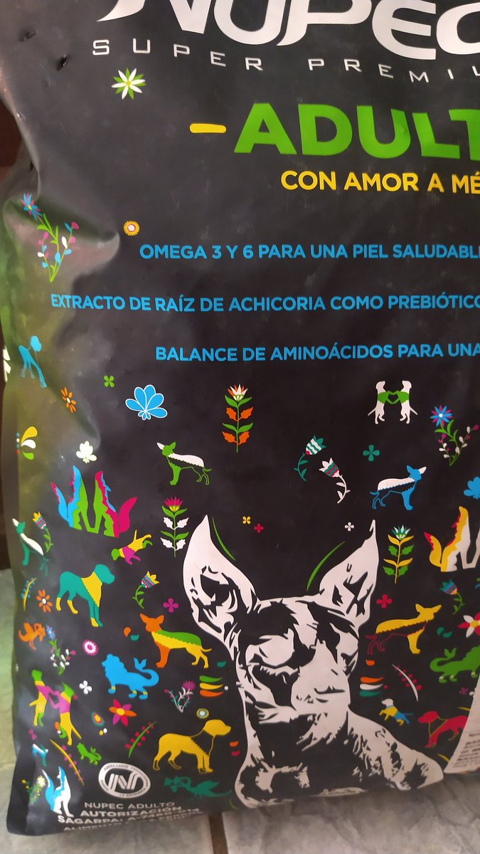 Qué bonito el empaque de Nupec edición especial ❤️👌 "Amor a México" #EstoEsMarketing