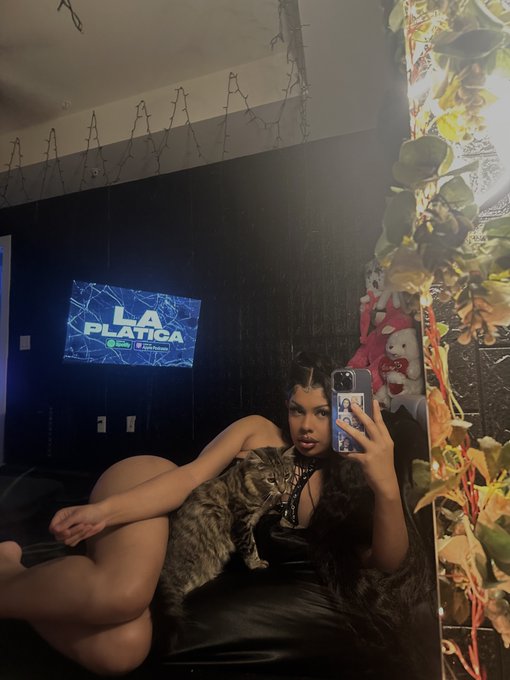 just me &amp; my kitty 🐈&zwj;⬛  OnlyFans Spooky Sale 👻: https://t.co/3N2pYfIi7M https://t.co/Krns7PH384<a href="/tag/trans"class="tags"><span>#trans</span></a>