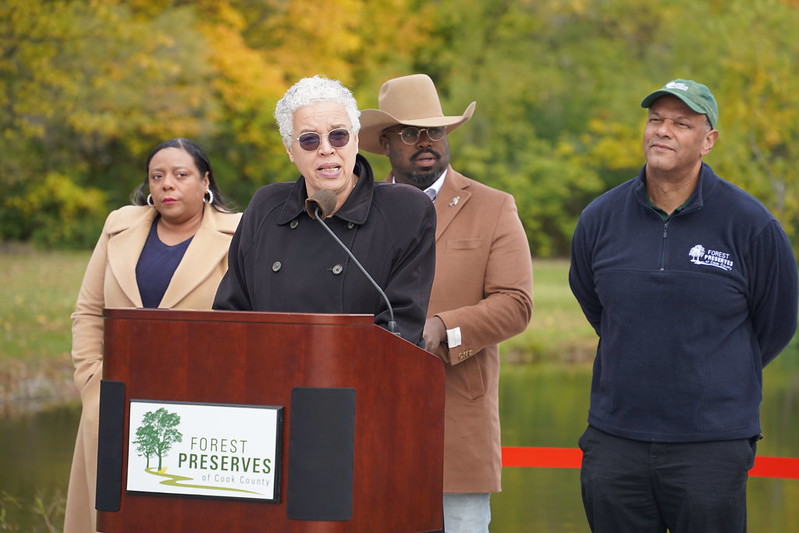 There’s a big new connection on Chicago’s Southeast Side. We cut the ribbon this morning on a cutting-edge conservation project that links our Powderhorn Lake with Wolf Lake.