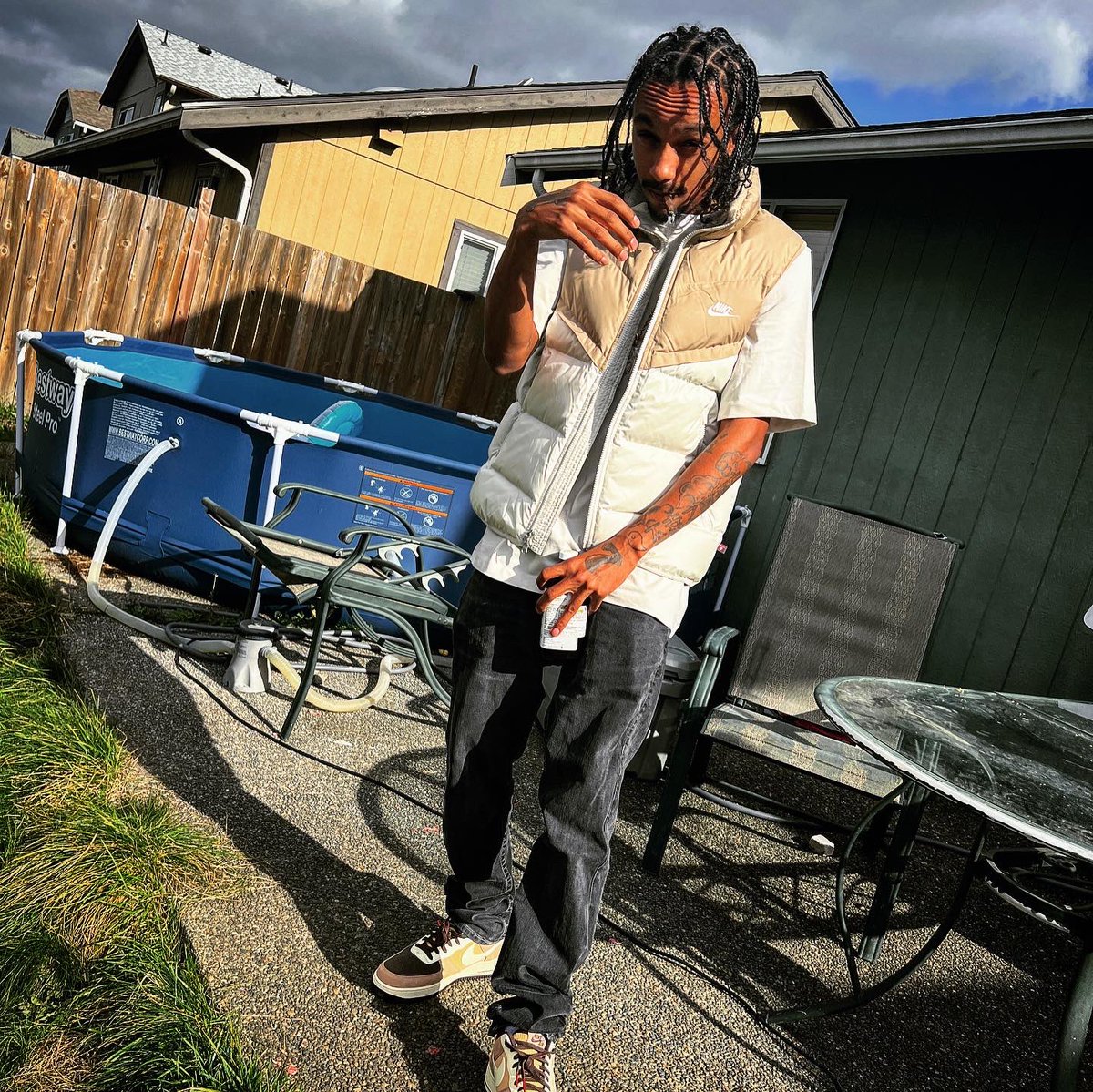 younglyfe_fef's tweet photo. Another Year✅🏆#cday #familyeatsfirst #familyeatsfirstent https://t.co/86gAD1G4MW