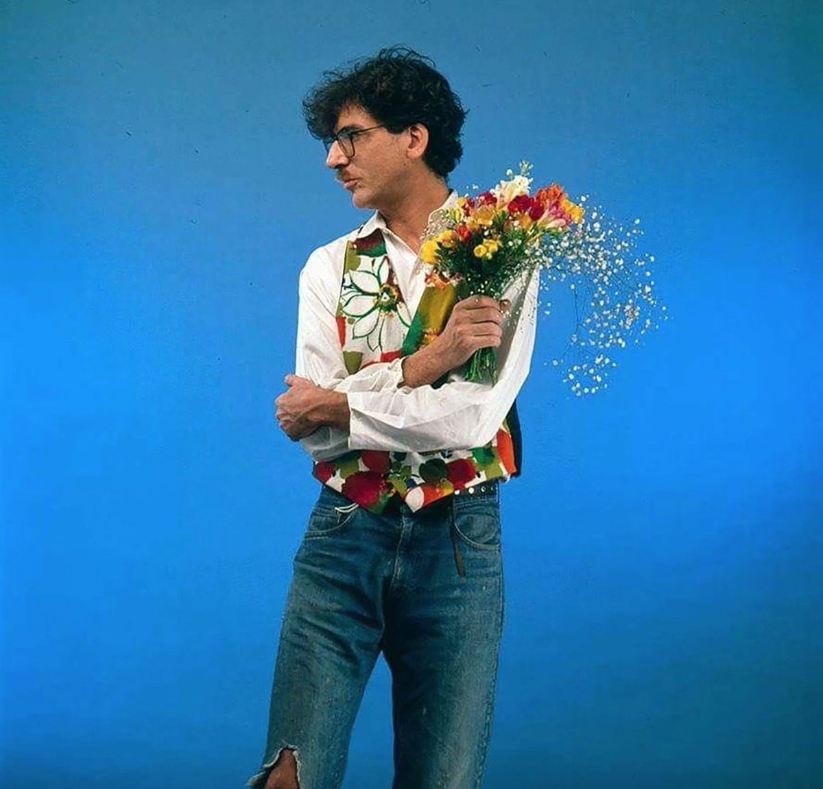 musictrendscol's tweet photo. #EsTendencia: Hoy celebramos la vida y obra del gran Charly García 👏🏻 https://t.co/hq3fYoxLsV