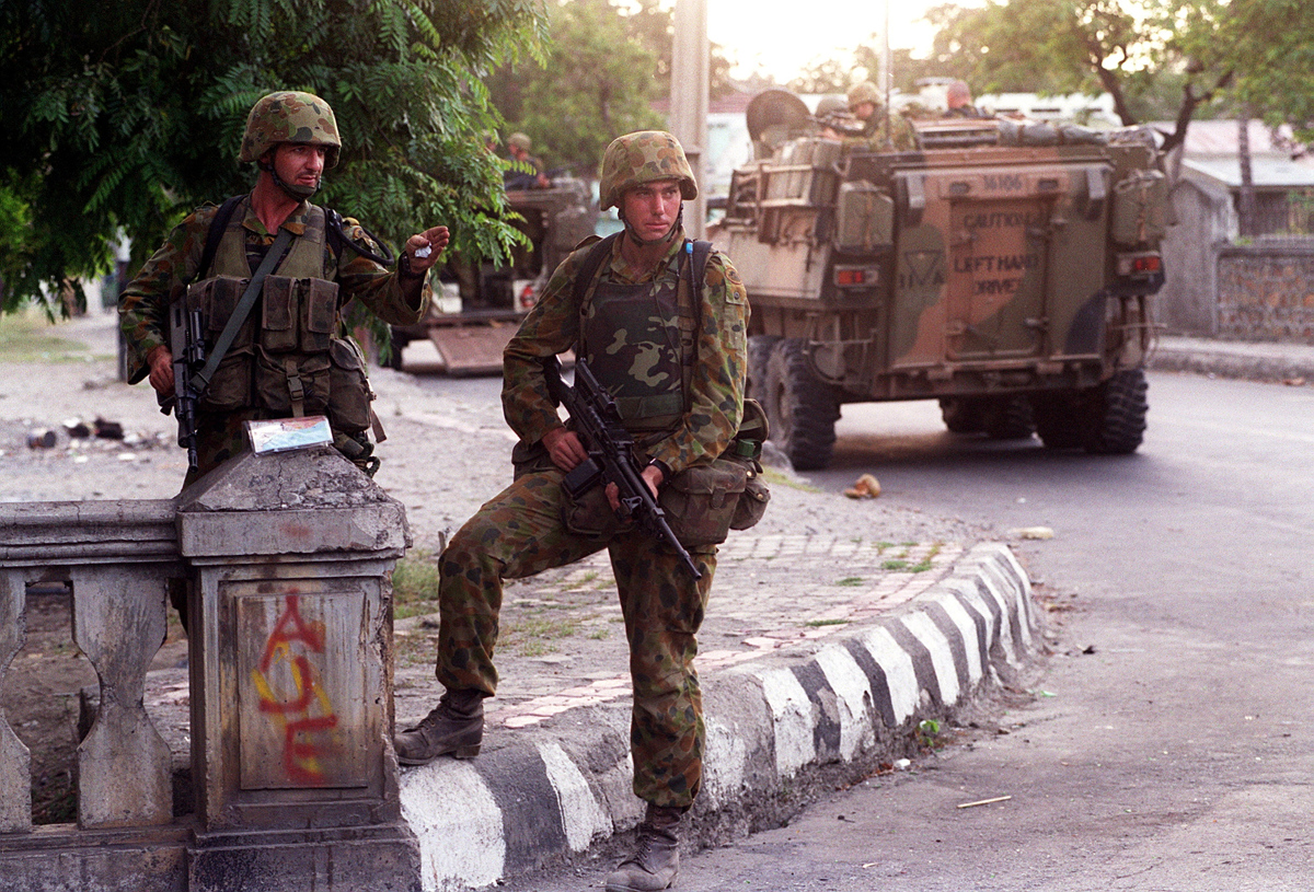 In Part Four of the AARC series on littoral manoeuvre, Charles Knight discusses the personnel-intensive requirements of deploying a perimeter of detection when securing Air or Sea Points of Entry.

researchcentre.army.gov.au/library/land-p…

#AusArmyResearch #LittoralWarfare