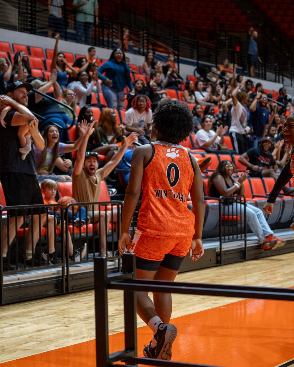 Bearkats_WBB's tweet photo. Thank you to everyone who was involved with our annual Bearkat Madness! Let's pack the Coliseum for the season!                                              

#EatEmUpKats x #WinTheDay x #NoLimitsOnUs https://t.co/OSpCu6lMUN