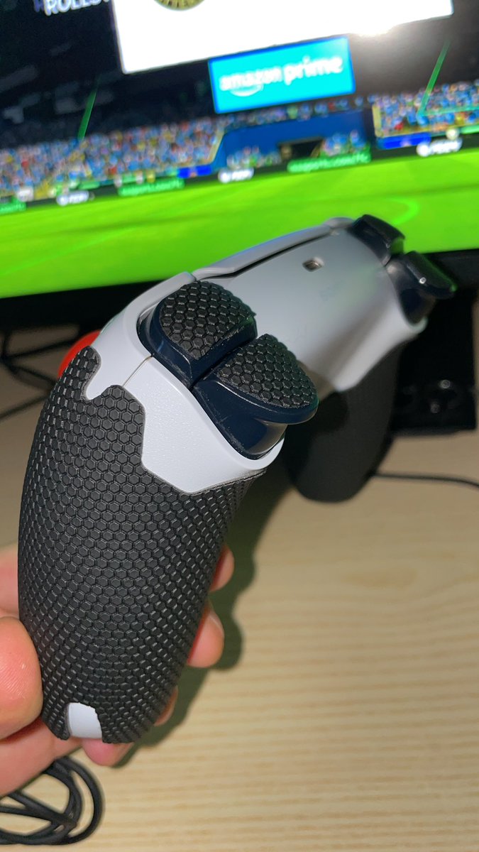 OffCalamia's tweet image. new skin