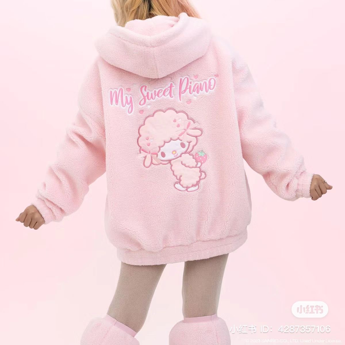 sanriodaily's tweet photo. my sweet piano hoodie 💫 https://t.co/szSDZGJBeC