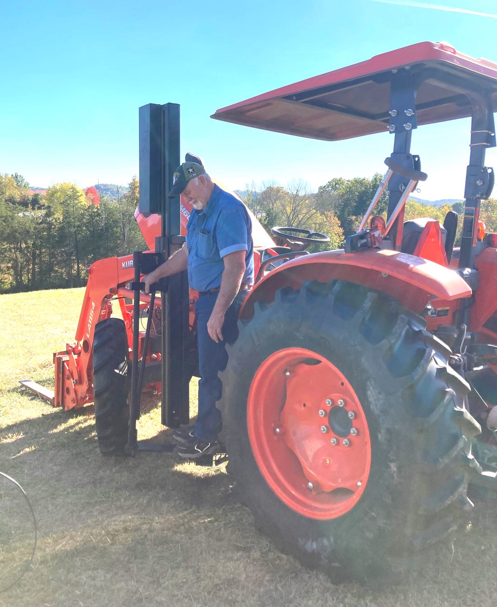Resource Ability AT Access Fair - assistive technology for people with different abilities.  Partnership between TN AgrAbility, TN Technology Access Program, VR and Farmer Veteran Coalition of TN help farmers continue to make a living. youtu.be/2zxlgUF9xq8#Ag… #NIFAImpacts