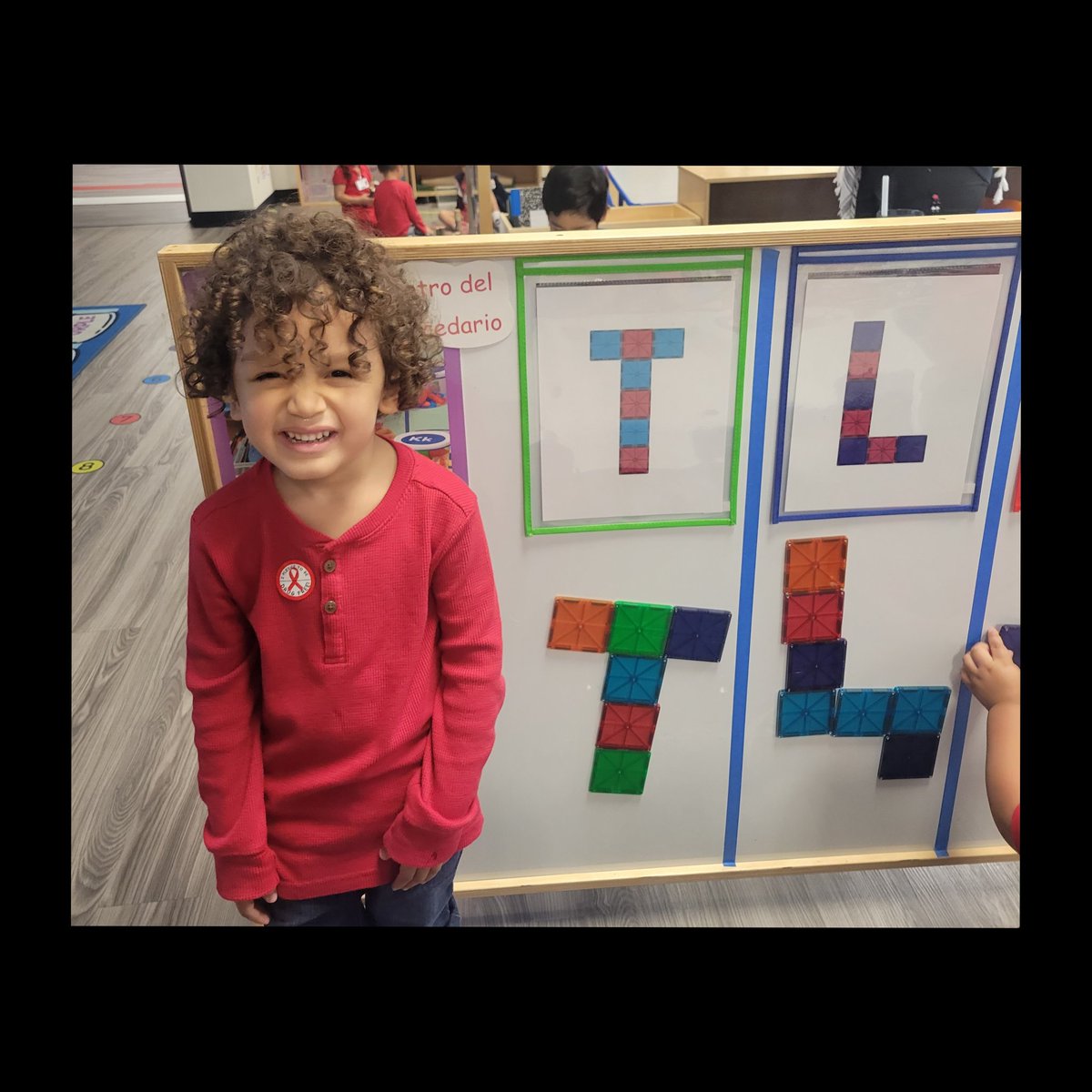 RebeccaBlaloc13's tweet image. They love Magna-Tiles. This week, I put them in our ABC Center along with letter mats for them to build letters.   #AlphabetKnowledge #dobiepkschool #RISDWeAreOne #RISDprek