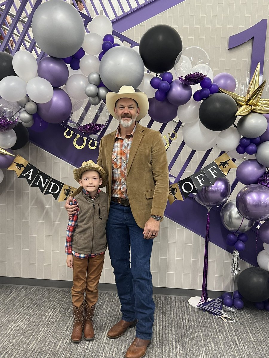 Justin Preston tweet media