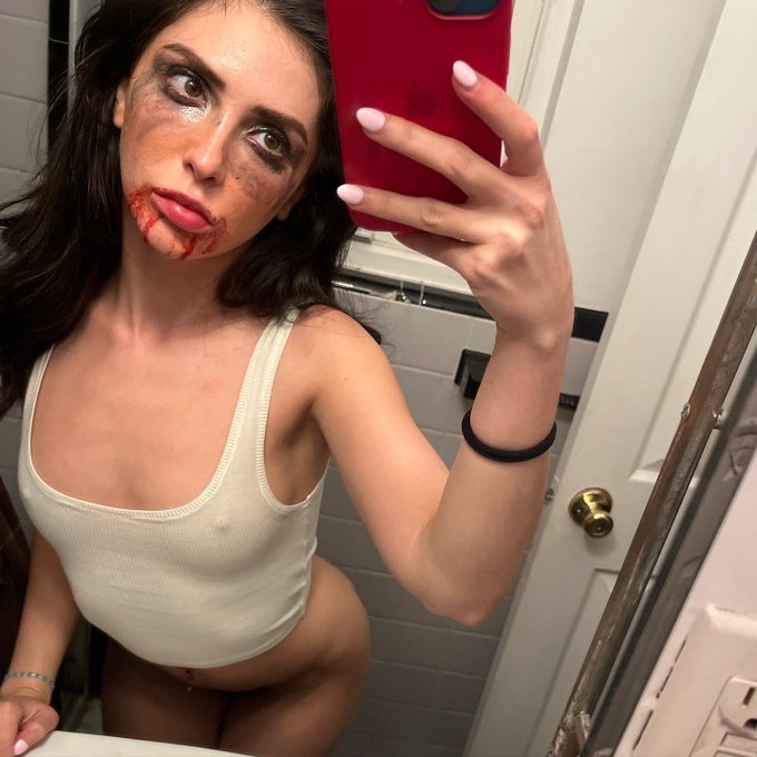 lol https://t.co/XYQheqVncK