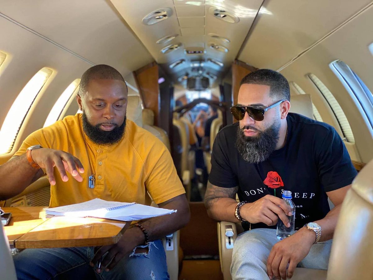 People who wrote down their goals were 42% more likely to achieve them than the ones who didn’t. Telling a friend increase this rate to 78%!

🤔💭 📖🖋🗣