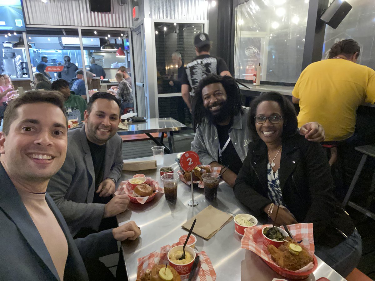 When in Nashville for a Club CMO Summit, you get spicy fried chicken at Hattie B’s with a bunch of your favorite CMOs!