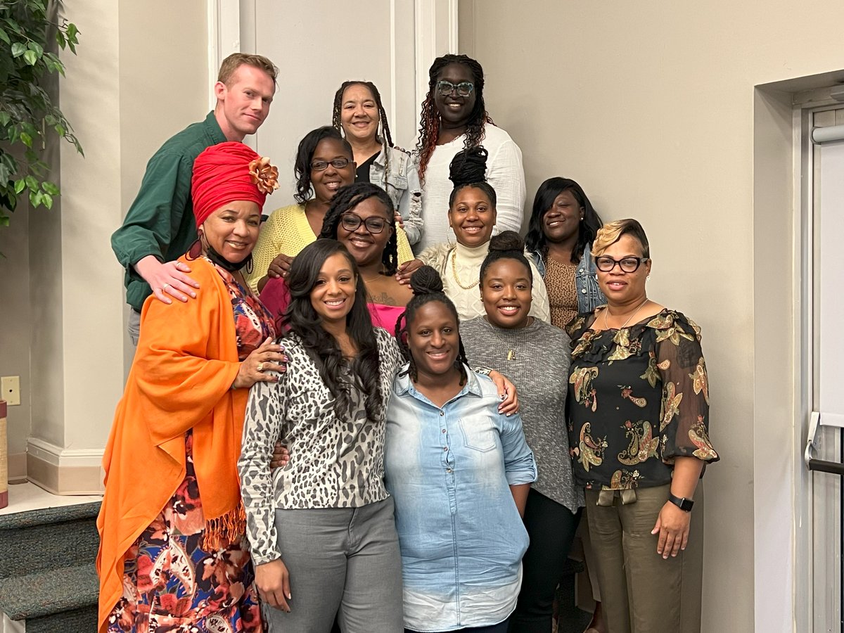 Congratulations to our evening Clinical Massage Therapy  class, who graduated recently from the 600-hour program. Best wishes as future licensed massage therapists!