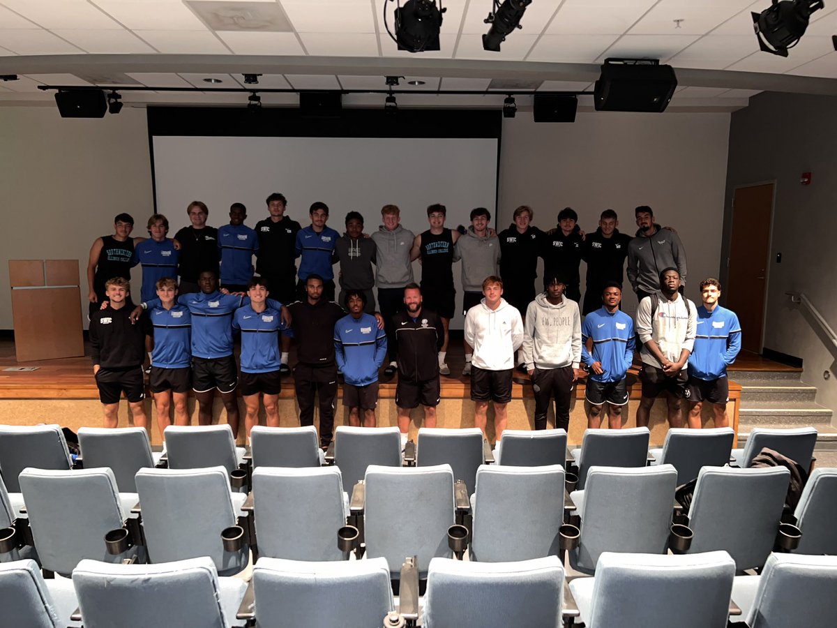 Pastor Jamey from <a href="/lifeccillinois/">Life CC</a> for coming to SWIC and speaking with our team before our Region 24 Semi-Final tomorrow. We loved your message and are confident in our abilities to face the giant! ✝️ <a href="/SwicAthletics/">SWIC Blue Storm Athletics</a> <a href="/jameybridges/">Jamey Bridges</a>