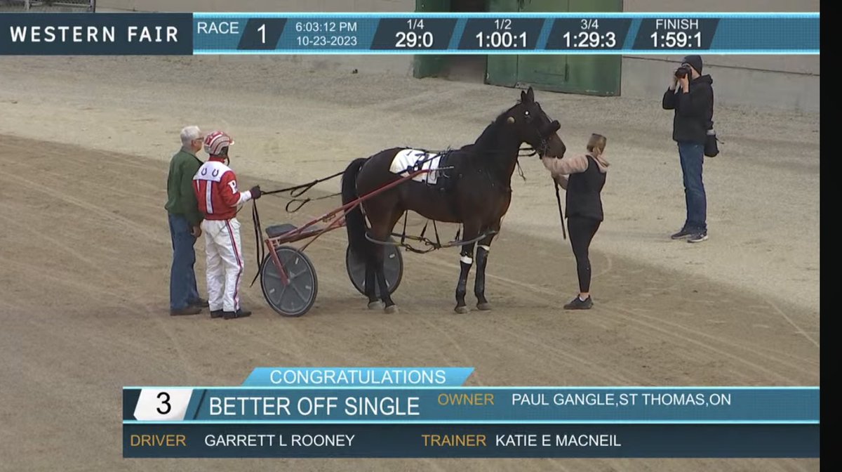 Lou Knows 💥 tweet media