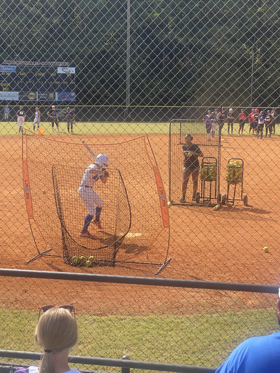 Molly Barger tweet media