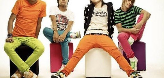banda_restart's tweet photo. identidade visual é isso aqui https://t.co/7BmvcWmQfA