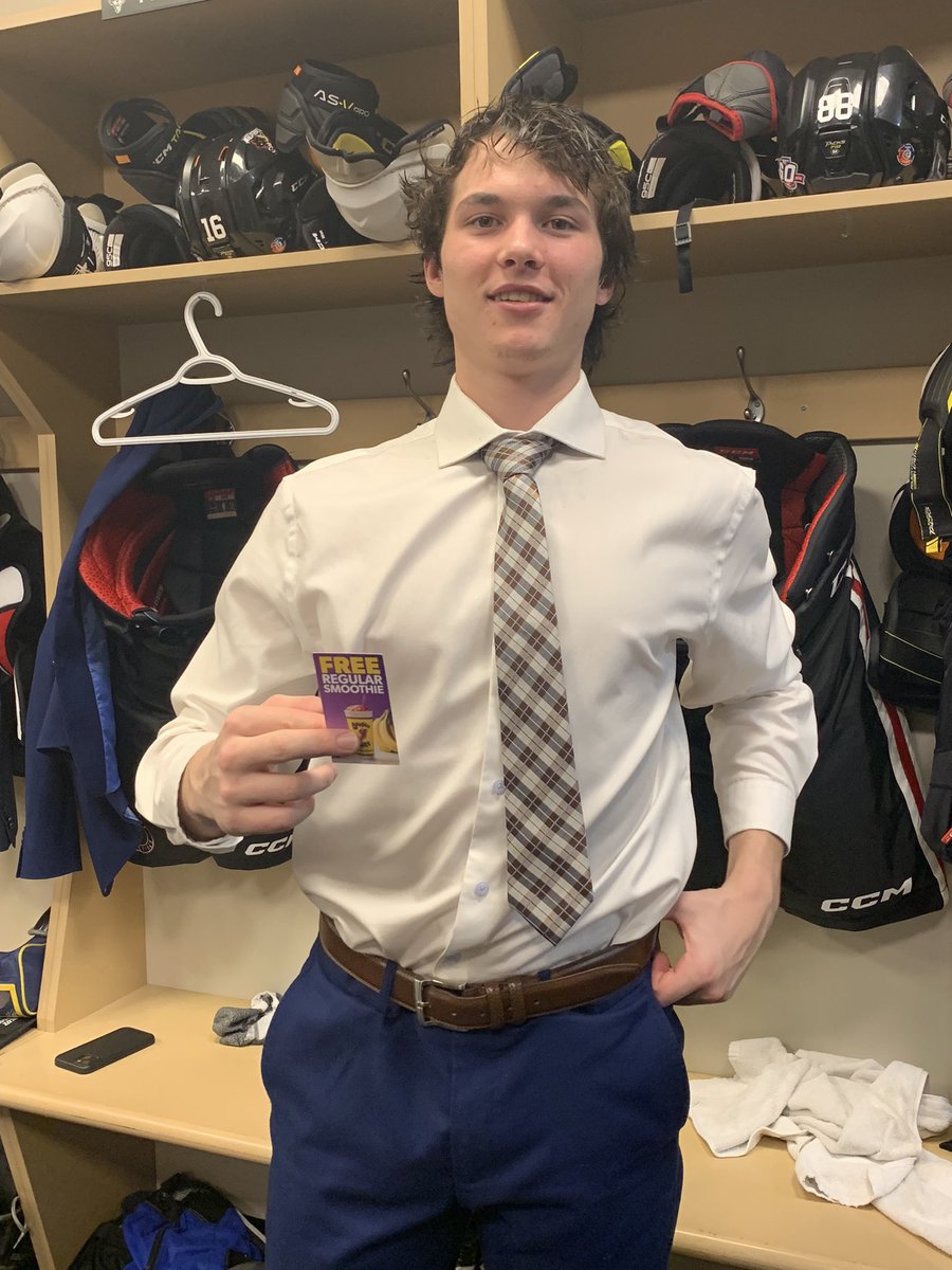 WolverinesJrA's tweet photo. Jack Pollock and Braden Keeble were your players of the game(s) from this weekend. 

That means they skate away with a couple of free smoothies from our friends at Booster Juice (Whitecourt)

Download the Bootser Juice app for IOS or Android today! https://t.co/KMFx8Egmxt
