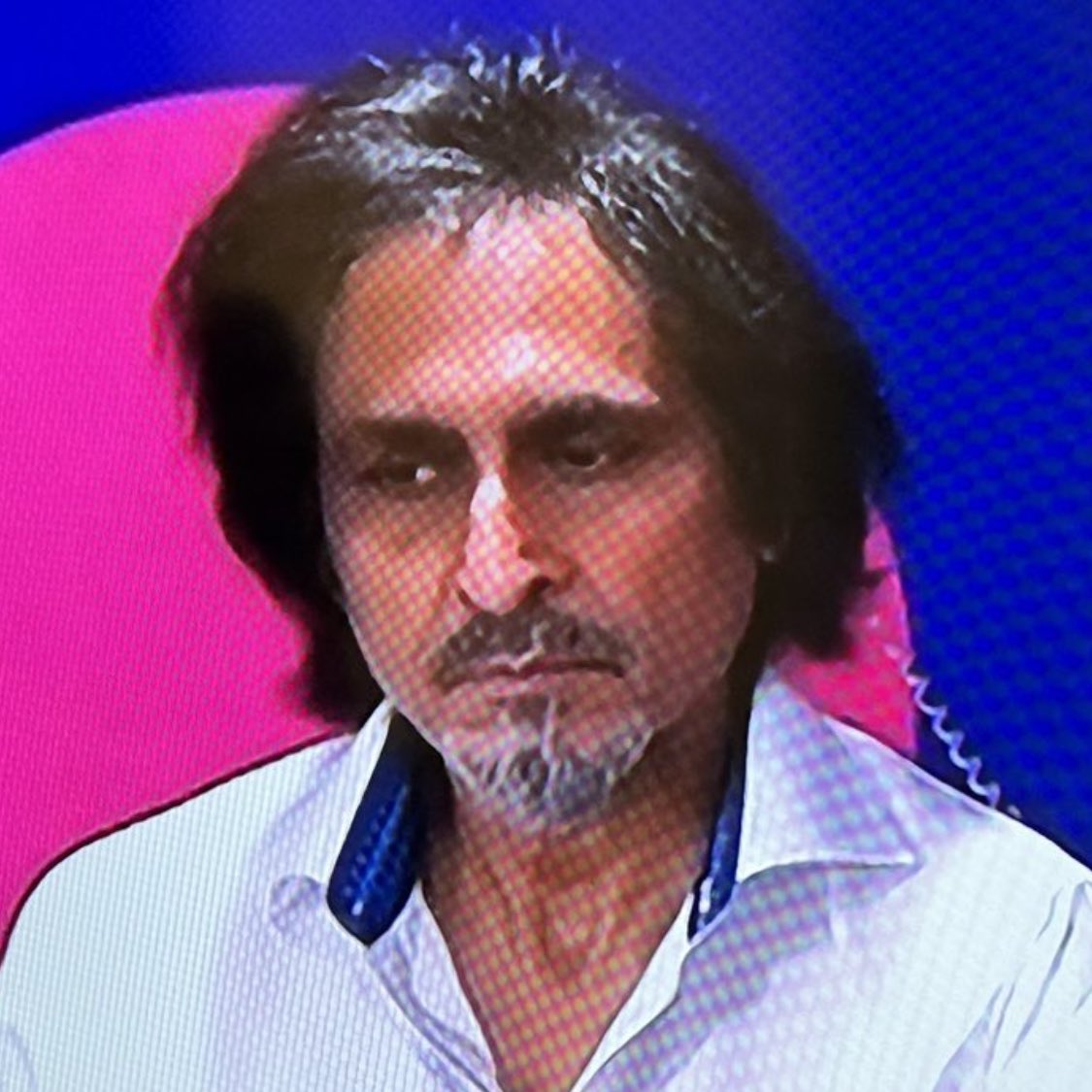 AfridiXxixi's tweet image. Yeh banda bhi un logo mai shamil ta jis nay @SarfarazA_54  @simadwasim @iamamirofficial ko team say nikal ta ab acting kr raha hai team acha khel nahi rahi O bhai ghoroo ky race mai ghaday kabhi nahi jeet sakty acting na kro.......
#CWC2023 
#AFGvsPAK 
#PakvsAfg2023 
#BabarAzam