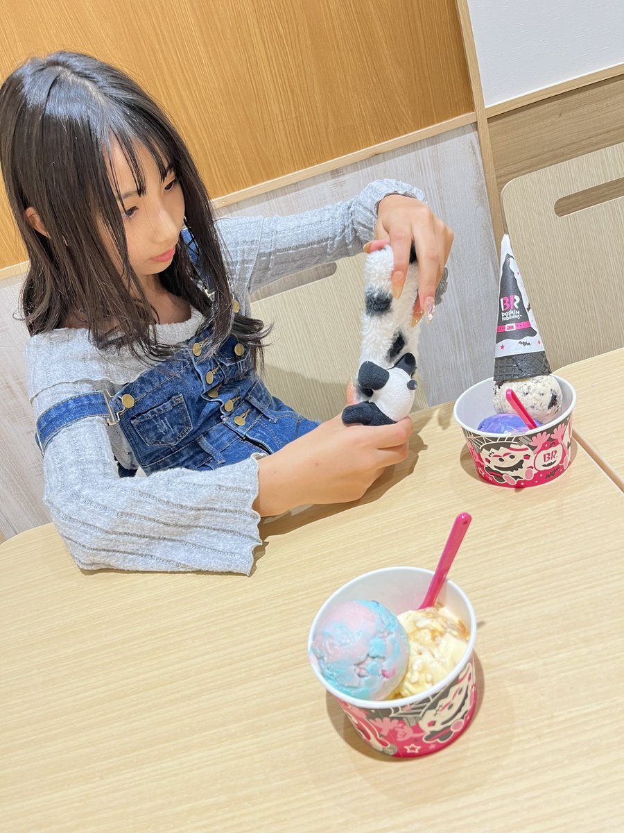 mano_0229's tweet photo. おはようございます🌞
やっぱり今日も眠たい🥱💤
スイーツとか食べる時は、SNSにも載せれるように、自分で写真撮って頑張ってるよ🤳💕
#js6 #インスタグラム #jsmodel https://t.co/Vof5iUs49R