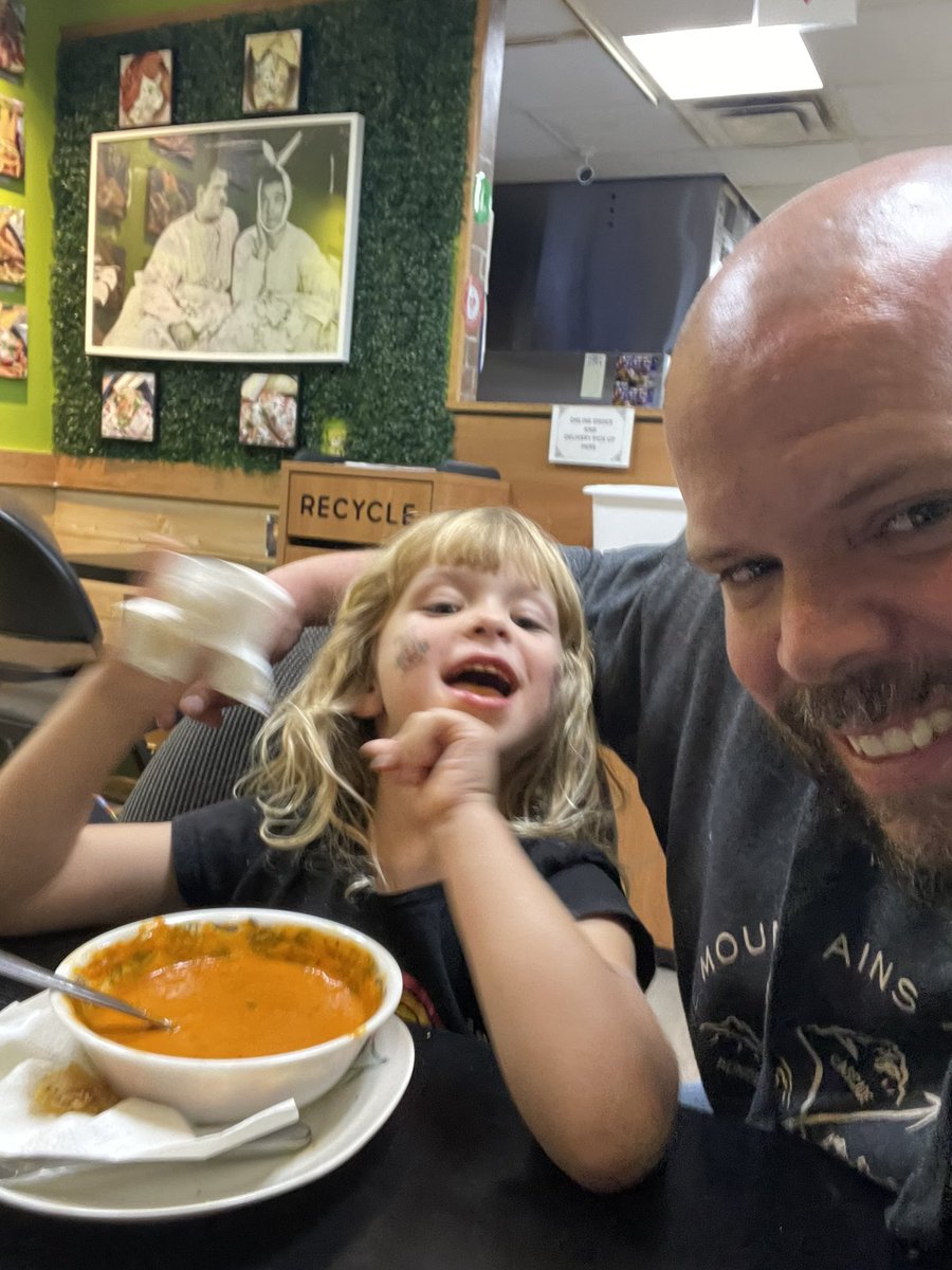 Supper with Freya!
#chanoeyspasta #Dartmouth #halifax