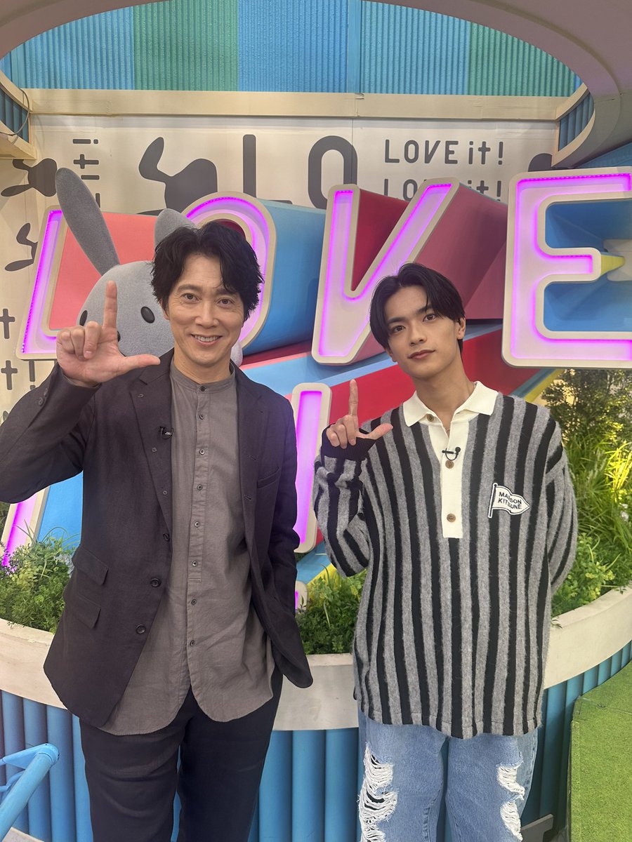 この後🐰✨

／／
⏰朝8:00〜
TBS系28局全国ネット
『#ラヴィット！』放送です☝️
＼＼

#佐々木蔵之介✖️#高橋恭平(#なにわ男子)
で出演します🏠

#マイホームヒーロー 
いよいよ今夜放送スタート❗️

MBS 24:59- / TBS 25:28-
１&amp;２話一挙放送⚡️

#ドラマイズム
#2024年3月8日映画公開