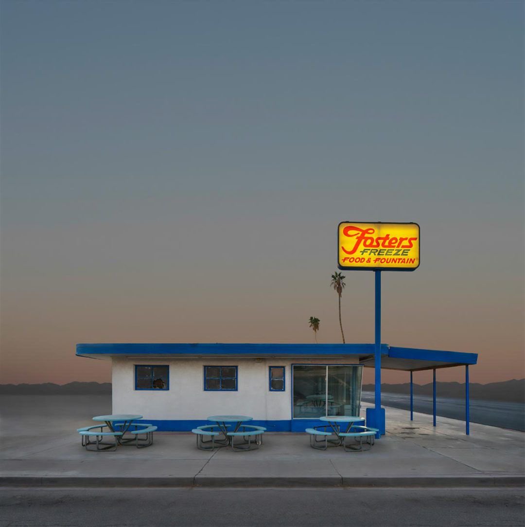 maxcreator's tweet photo. There's a particularly stunning aesthetic to these lonely motels in faraway lands. #aesthetics #realworlddesign https://t.co/Z5zo3YvsSk