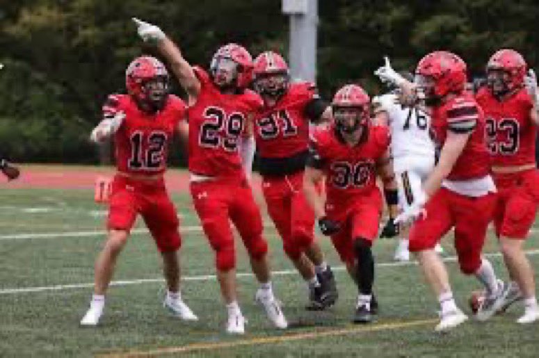 AustinLewis2024's tweet photo. Blessed to receive my first offer from The Catholic University of America!
@CoachMattyVogel @CatholicUniv @MSJ_Football @the1coachrah @DomoFromOhio https://t.co/TVBEqw5yuG