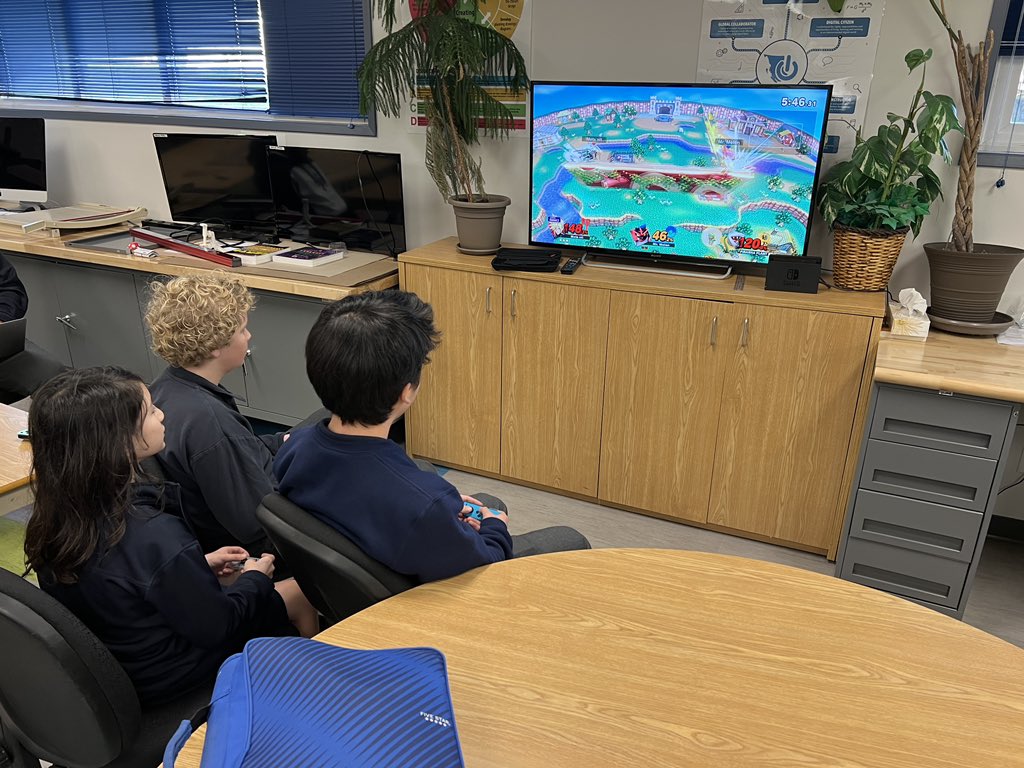 Jon Hamlin tweet media