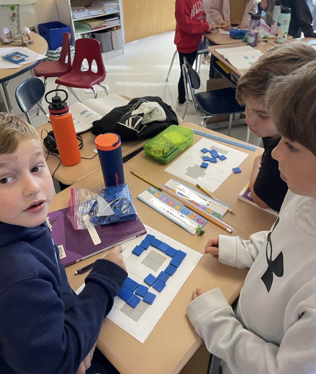 Experimenting with area today we discovered no squares can overlap when calculating square units! #mrslewisclass #wiltonwayct <a href="/WPSCMSocial/">CM Live</a>
