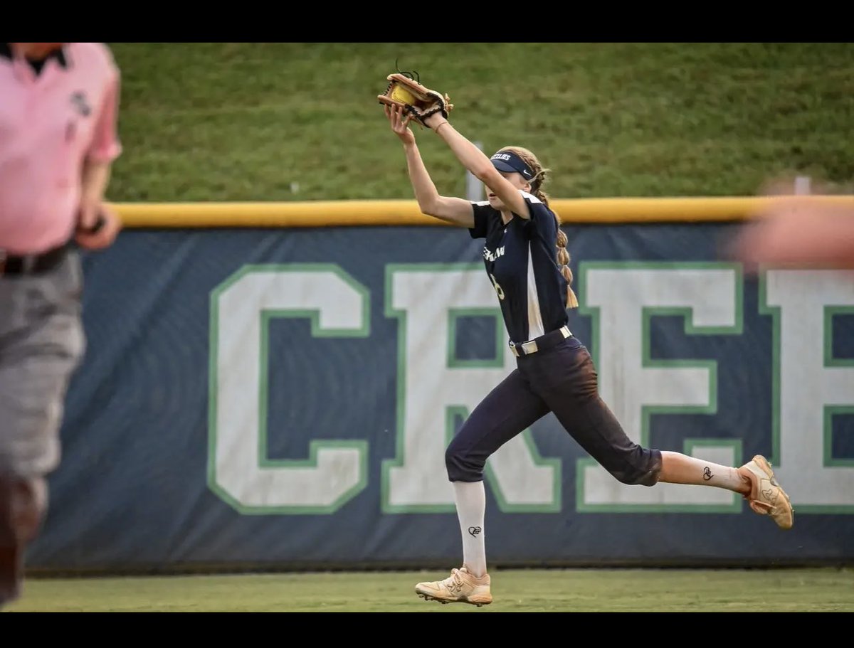 As the season comes to a close, it has been an amazing junior season! We came up short, but this team fought to the very end. In our last game I went 4/4 at the plate with two singles a double, and a triple! I can’t wait to be back next year with these girls!!! @CreekviewSB