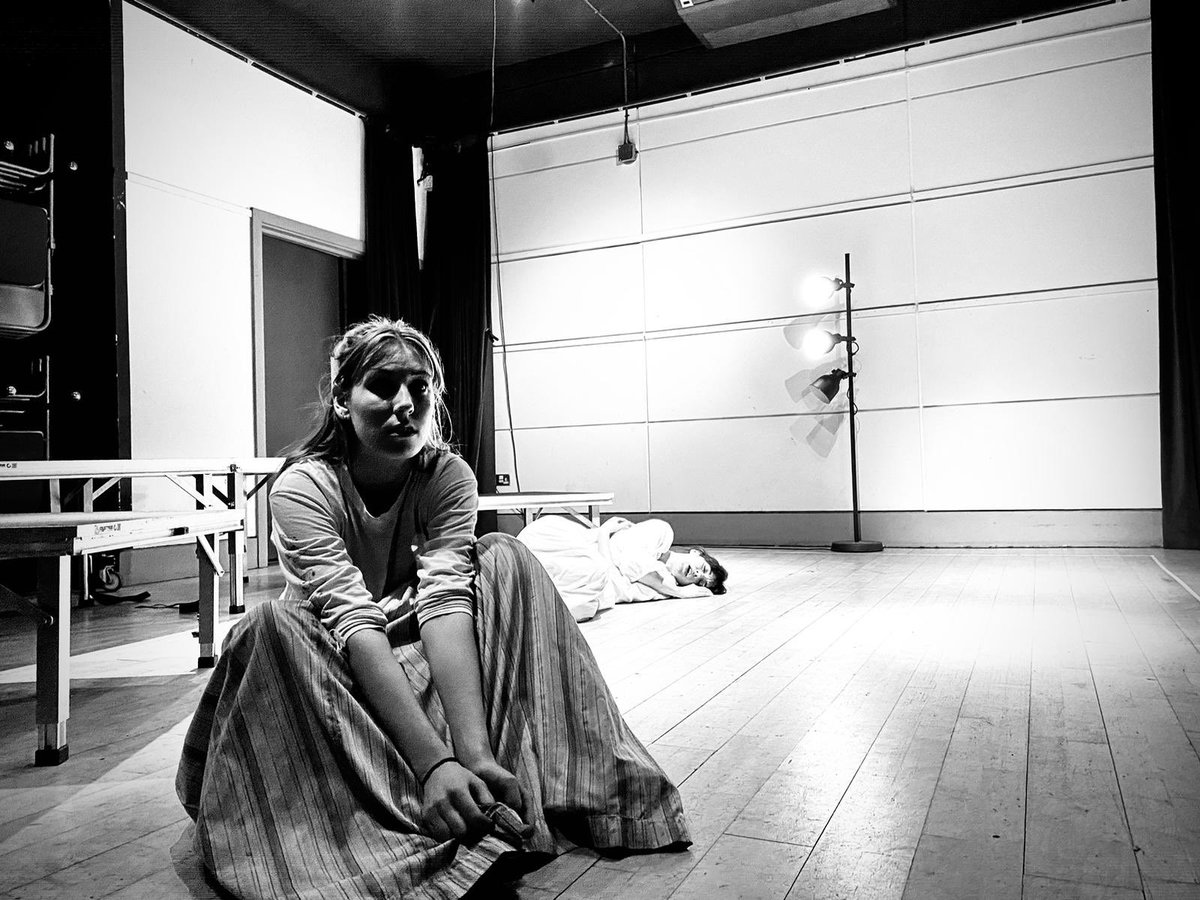 lydiasax's tweet photo. Week 3 of Sabbath rehearsals and it’s all coming together! It’s a challenging and beautiful play about a group of suspected witches in 1590s Scotland, who were persecuted under King James VI. We’re the first people to tell their story properly. 🎃🧙‍♀️31 Oct - 5 Nov, OSO Arts https://t.co/TavZK4ZHe1