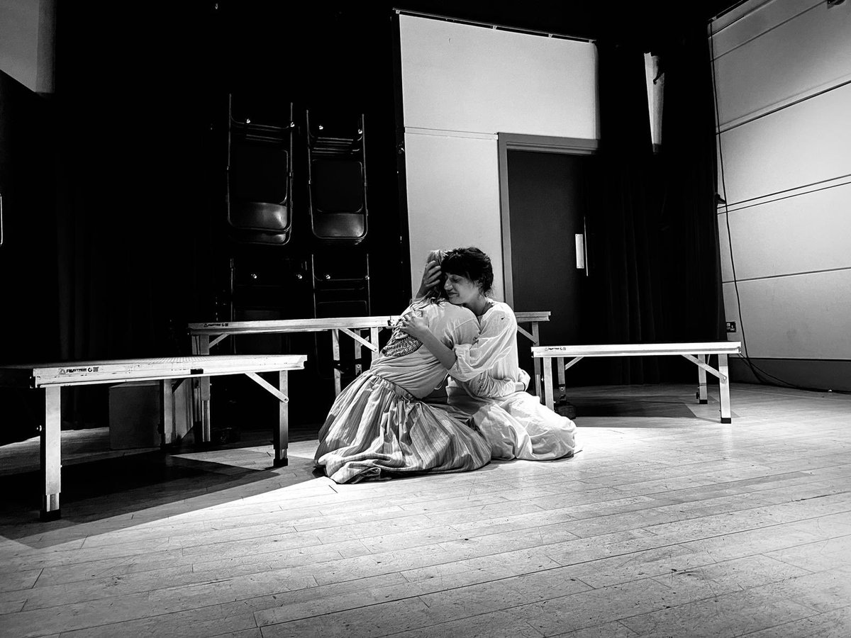 lydiasax's tweet photo. Week 3 of Sabbath rehearsals and it’s all coming together! It’s a challenging and beautiful play about a group of suspected witches in 1590s Scotland, who were persecuted under King James VI. We’re the first people to tell their story properly. 🎃🧙‍♀️31 Oct - 5 Nov, OSO Arts https://t.co/TavZK4ZHe1
