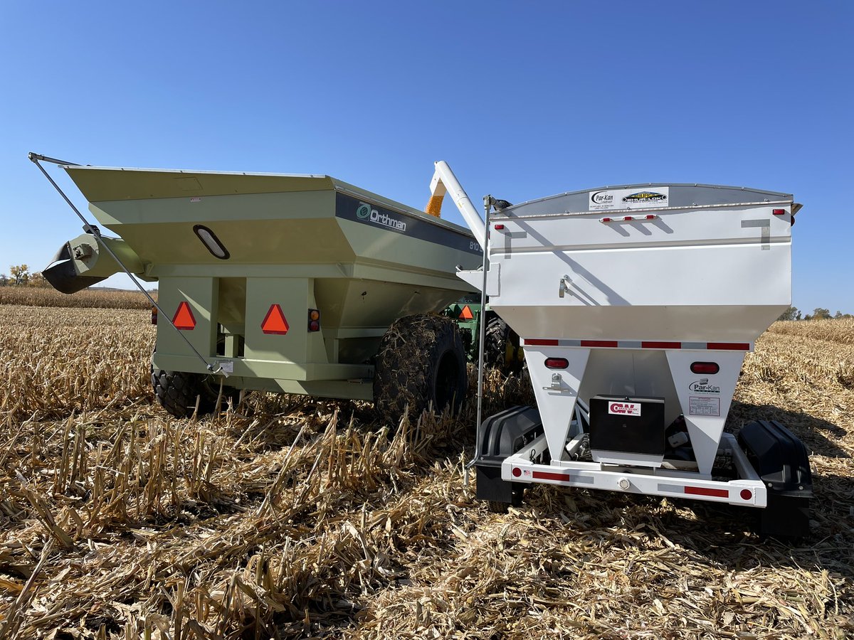 joegangwish's tweet image. 13G519 takes top spot in today’s 🌽 plot near Miller at 269 bu/a. Find more results at Fontanelle.com! #bayer4NE #harvestne23 #ChannelingUp #FontanelleFamily