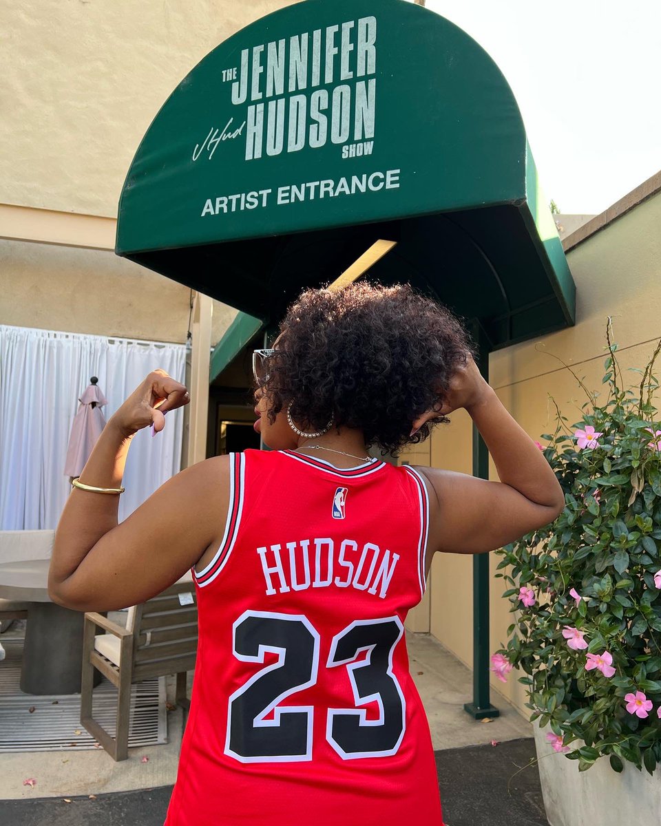 It’s #NBAJerseyDay and look what I just got! My very own Michael Jordan jersey from @chicagobulls !!! Woo ! Let’s go @NBA !!!