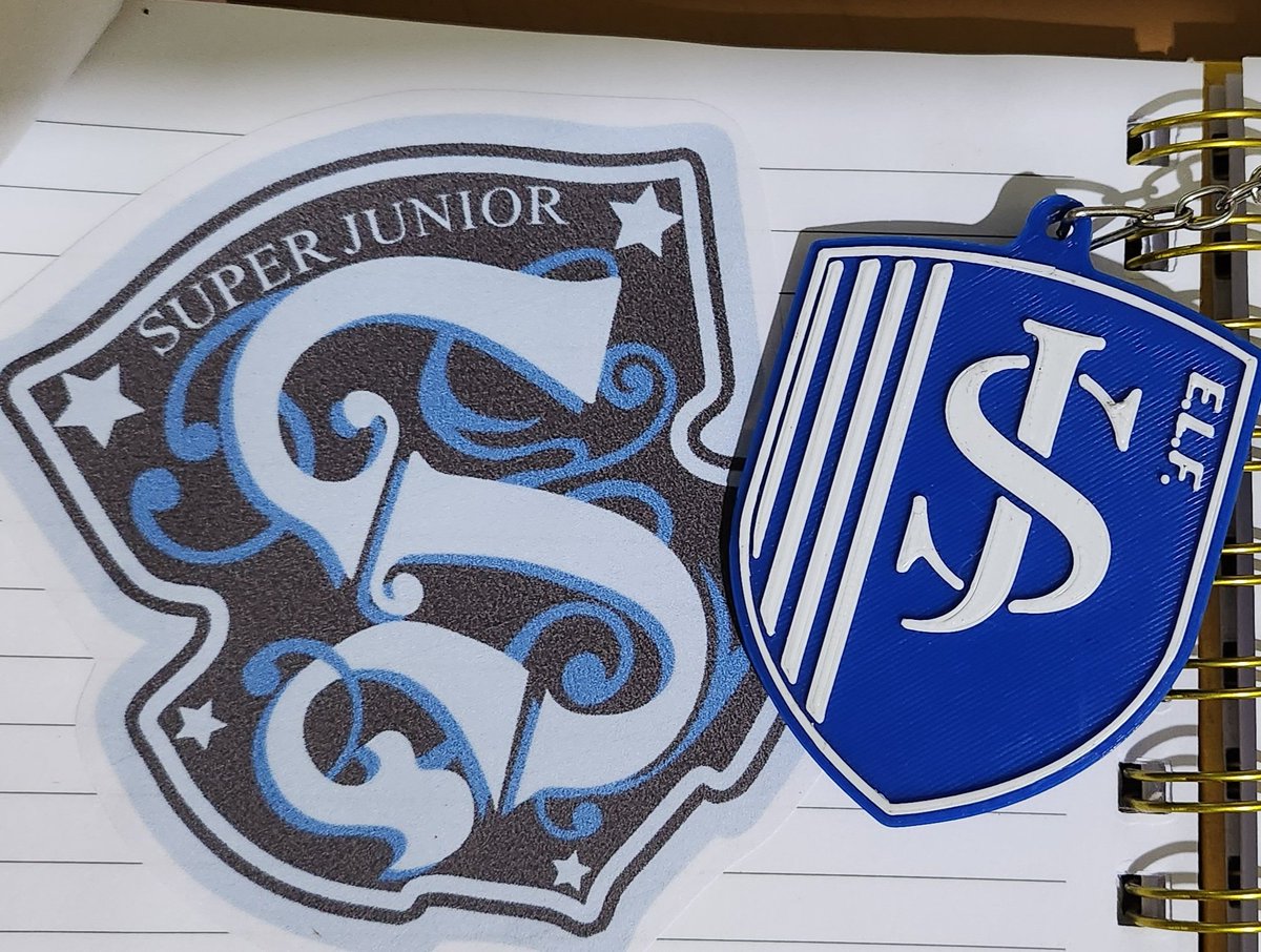 KyuLore's tweet photo. 1t's 8lue Time 💙✨
#슈퍼주니어 #SUPERJUNIOR 
#이특 #LEETEUK
#희철 #HEECHUL
#예성 #YESUNG
#신동 #SHINGDONG
#시원 #SIWON
#동해 #DONGHAE
#은혁 #EUNHYUK
#려욱 #RYEOWOOK 
#규현 #KYUHYUN 
#18thAnniversary #1ts8lue 
#SUPERBLUE_Challenge https://t.co/7v9W1iGaQX
