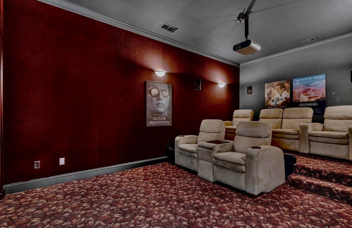 The Cliffs tweet media