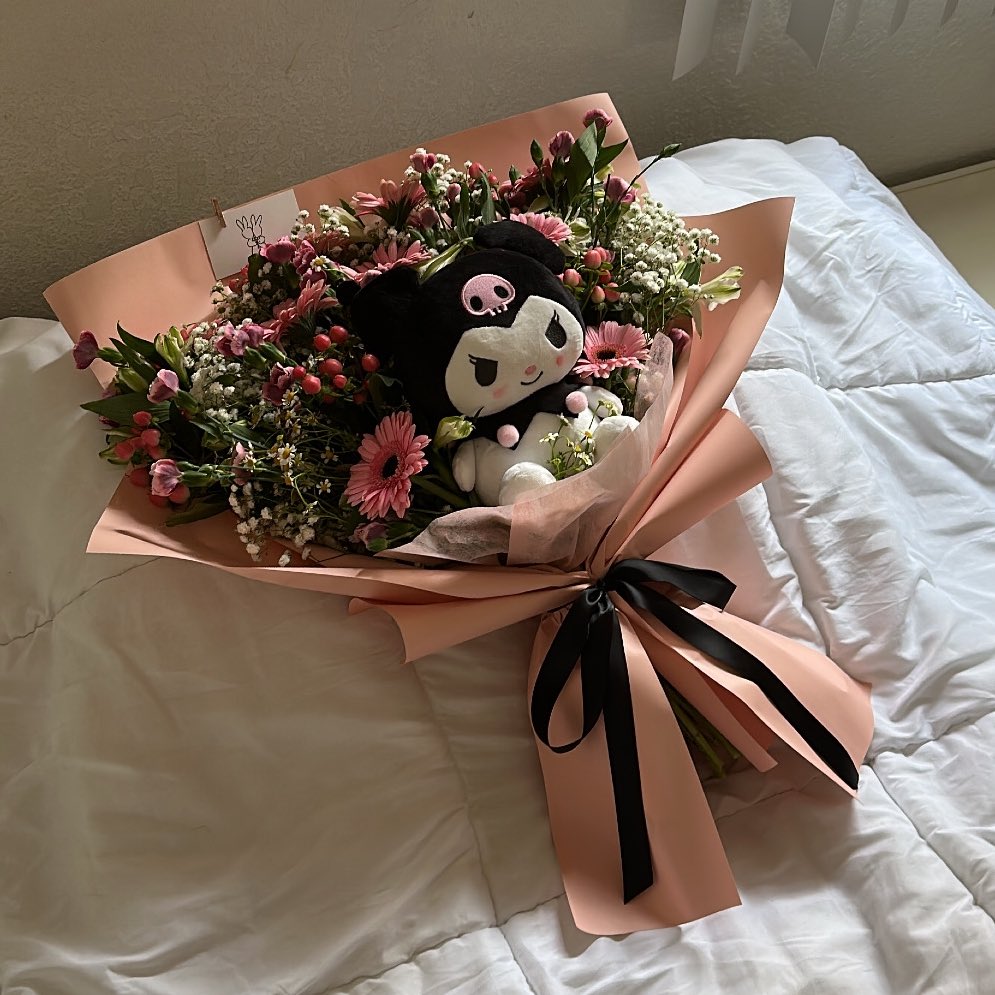 you want to buy a bouquet from me 🍥