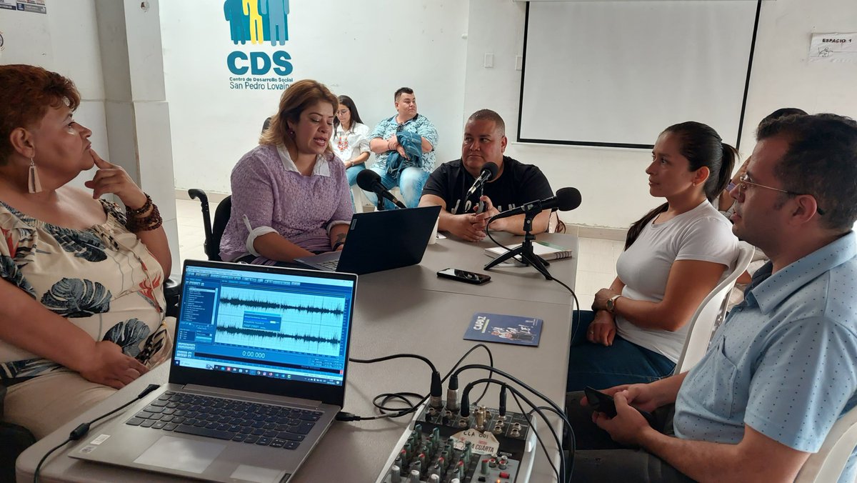 🌿Participamos n el programa "Eco 4" de La Emisora La Cuarta Estación. Un espacio que promueve la sostenibilidad ambiental y visibiliza acciones en pro del medio ambiente. Hablamos de las 3R's y nuestras iniciativas para combatir el cambio climático en la Comuna 4.🌎