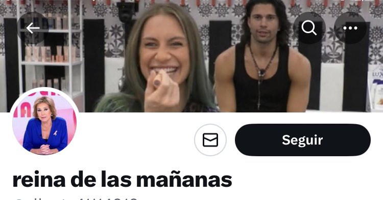 carmenlomi10's tweet image. Imagínate decir eso de Jessica y tienes una foto en el perfil de el 🐷 de Luca.

#GHVIP230